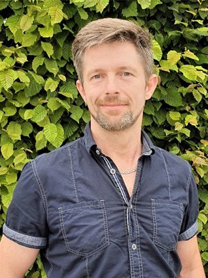 planungsbuero_einfamilienhaus_reihenhaus_anbau_ausbau_professionell_wir_ueber_uns_werner_schuetz